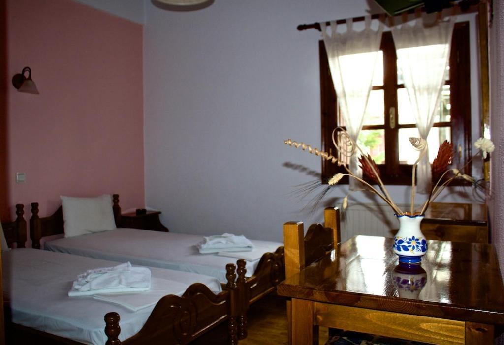 Elatos Country House Bed & Breakfast Portaria  Bagian luar foto